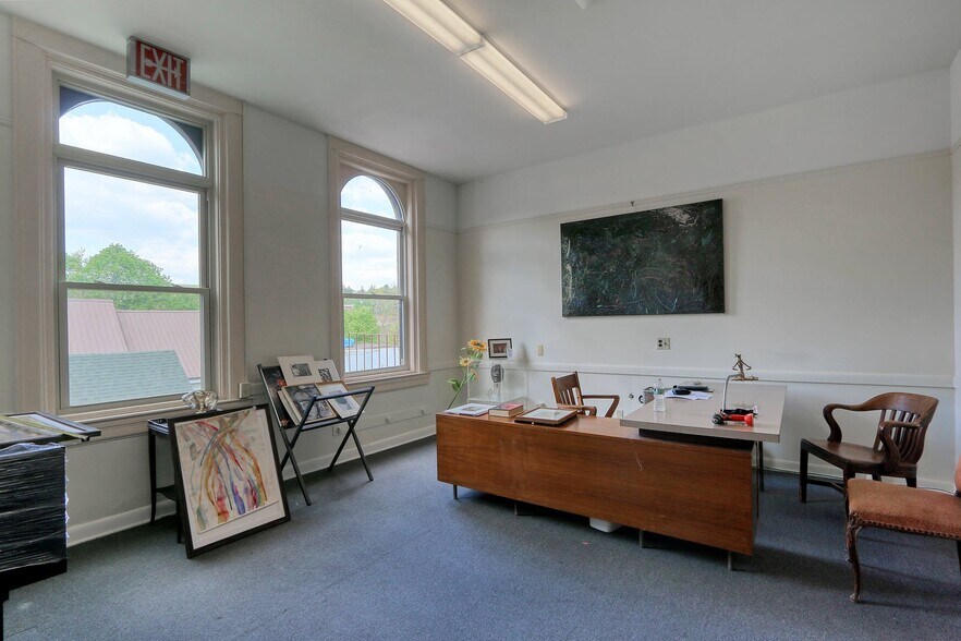 More Photos Of 59 N Main St, Liberty Loft Creative Space For Sale