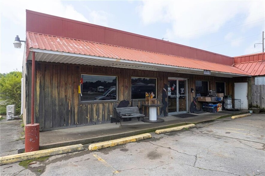 Primary Photo Of 5910 Alma Hwy, Van Buren Restaurant For Sale