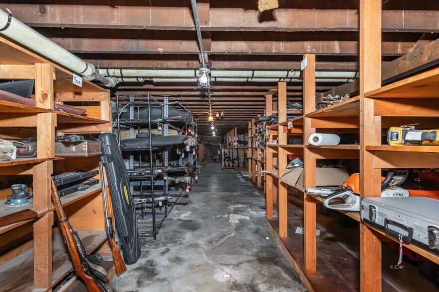 More Photos Of 415 Idaho St, Elko Storefront For Sale