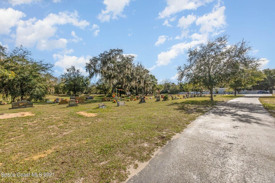 More Photos Of 3751 N Highway 1, Cocoa Cemetery Mausoleum For Sale