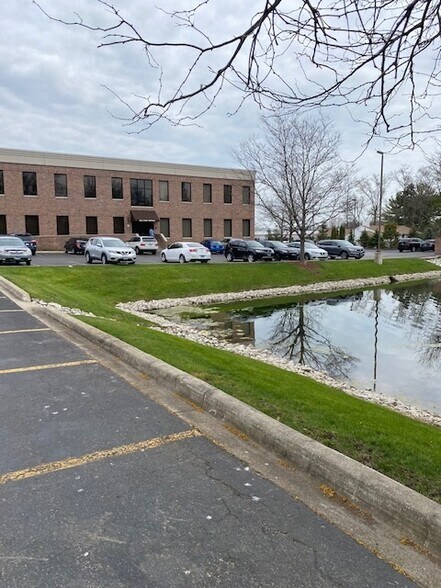 More Photos Of 333 E Route 83, Mundelein Medical For Lease