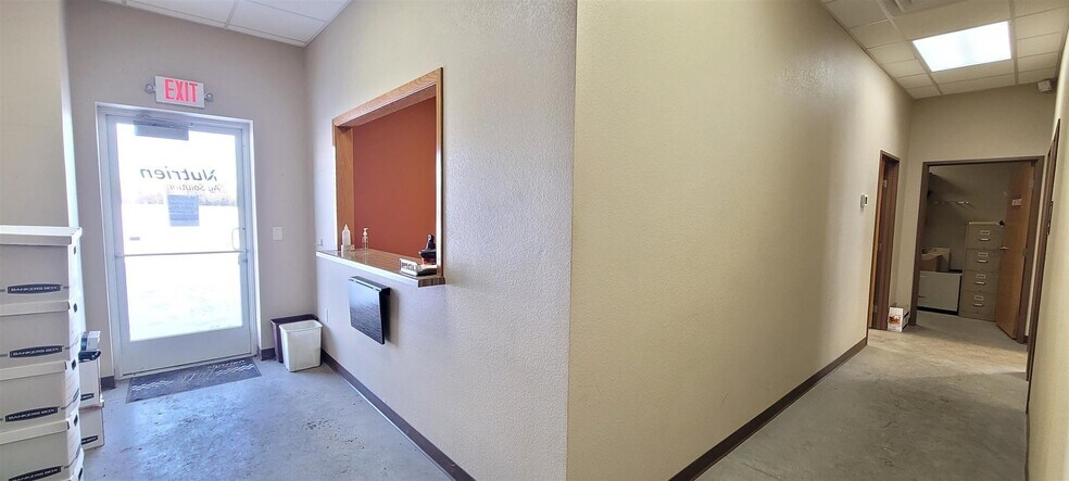 More Photos Of 9072 County Road BB, Plainfield Warehouse For Sale