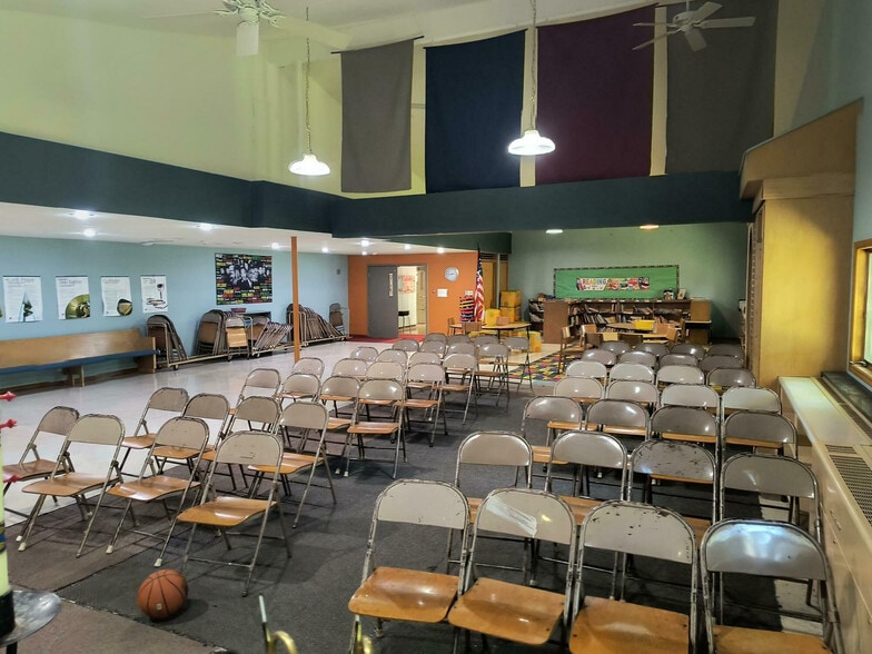 More Photos Of 1150 W 49th Ave, Gary Schools For Sale