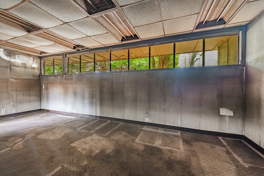 More Photos Of 253 Martin St, Blaine Office For Sale