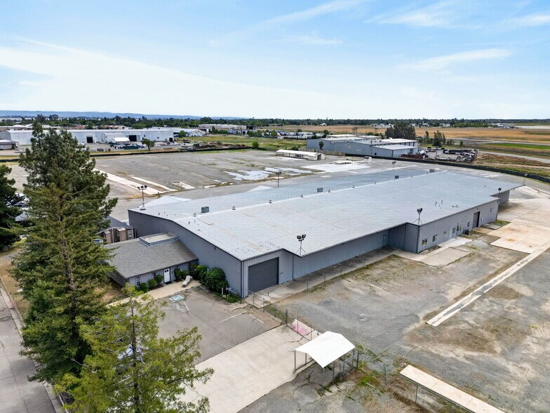 Primary Photo Of 1260 Furneaux Rd, Olivehurst Warehouse For Sale