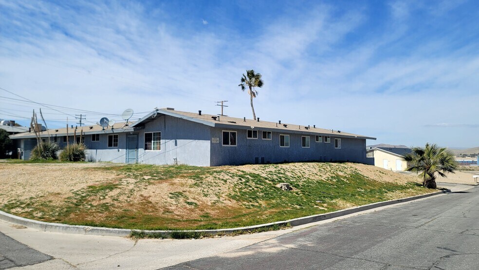 Primary Photo Of 204 Woodham Ave, Barstow Apartments For Sale