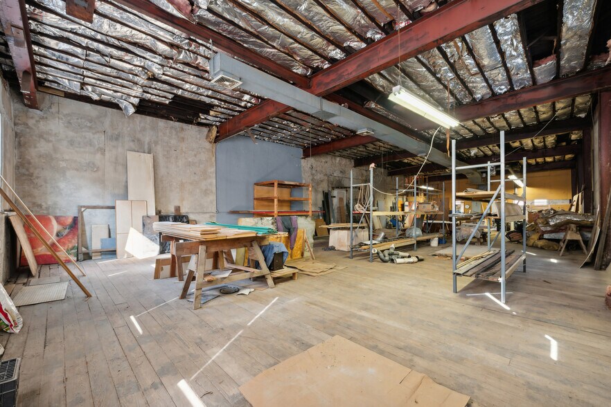 More Photos Of 1326 S 20th St, Philadelphia Warehouse For Sale
