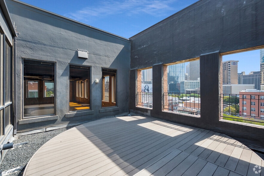 More Photos Of 1801 N Lamar St, Dallas Loft Creative Space For Lease