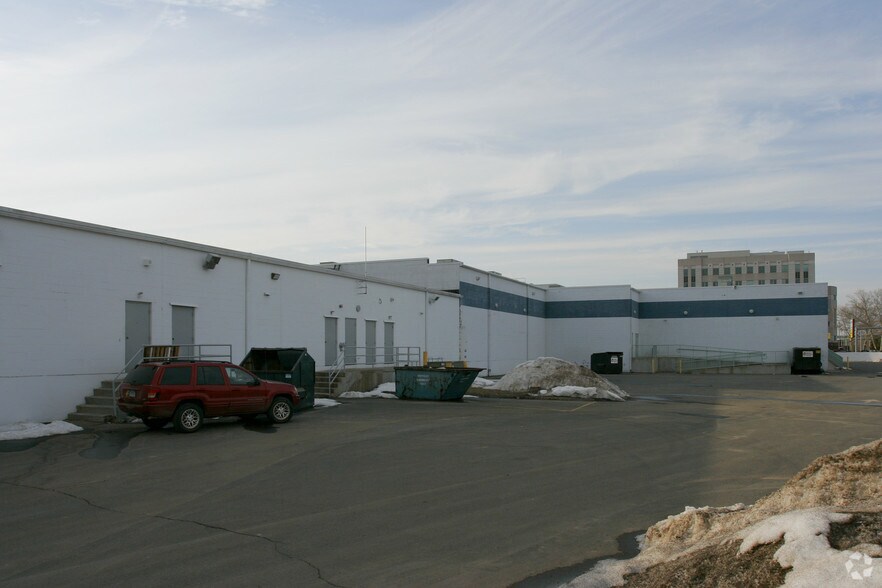 More Photos Of 200 Main St, Middletown Unknown For Lease