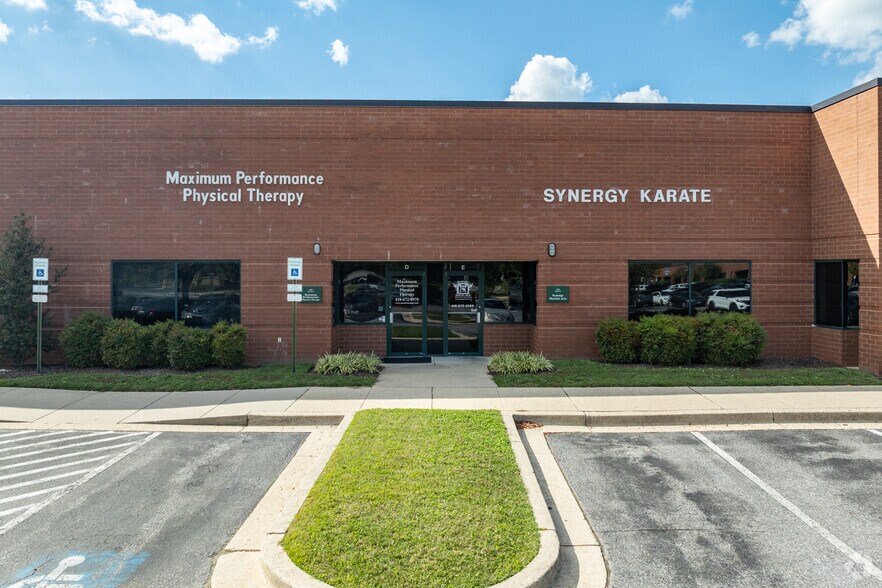 More Photos Of 1360 Blair Dr, Odenton Light Manufacturing For Lease