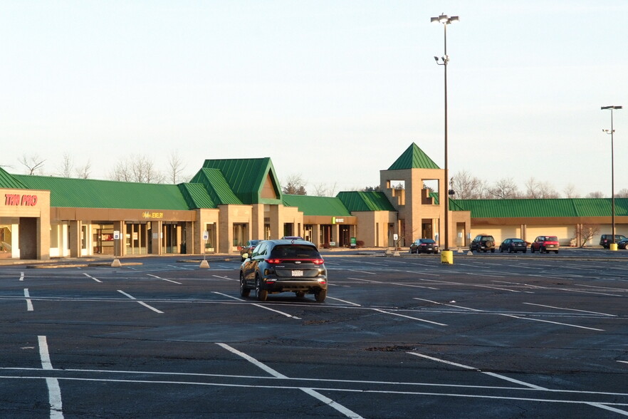 More Photos Of 1406-1500 Lexington Ave, Mansfield Unknown For Lease