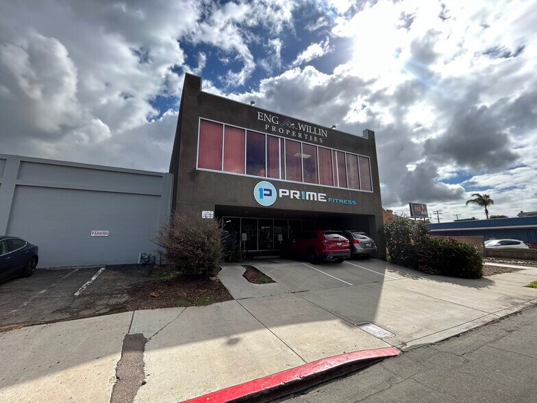 More Photos Of 3935 1st Ave, San Diego Office For Lease