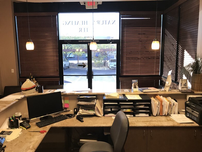 More Photos Of 4025 W Chandler Blvd, Chandler Coworking Space