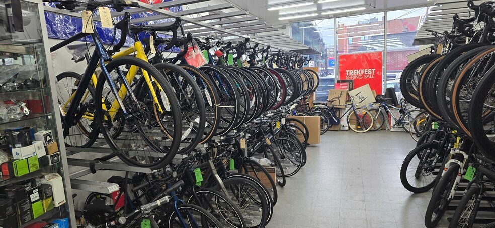 More Photos Of 2611 Westchester Ave, Bronx Storefront Retail Office For Sale