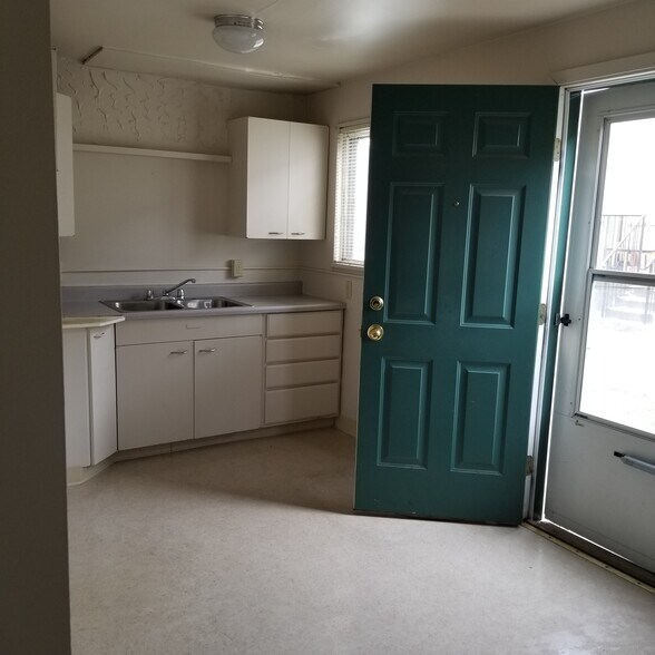 More Photos Of 1800 9th Ave S, Great Falls Apartments For Sale