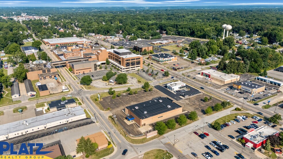 More Photos Of 2229 E State St, Salem Drugstore For Sale