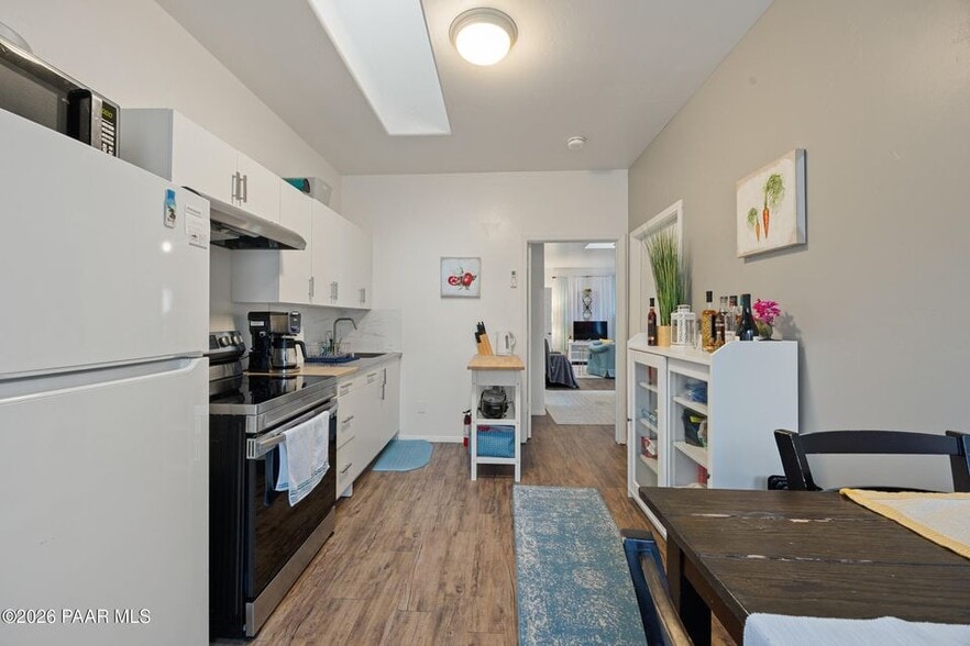 More Photos Of 654 W Gurley St, Prescott Multifamily For Sale