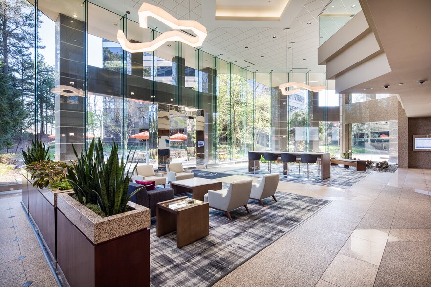 More Photos Of 5607 Glenridge Dr NE, Atlanta Office For Lease