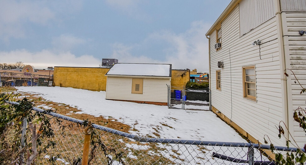 More Photos Of 8807 Flower Ave, Silver Spring Office For Sale