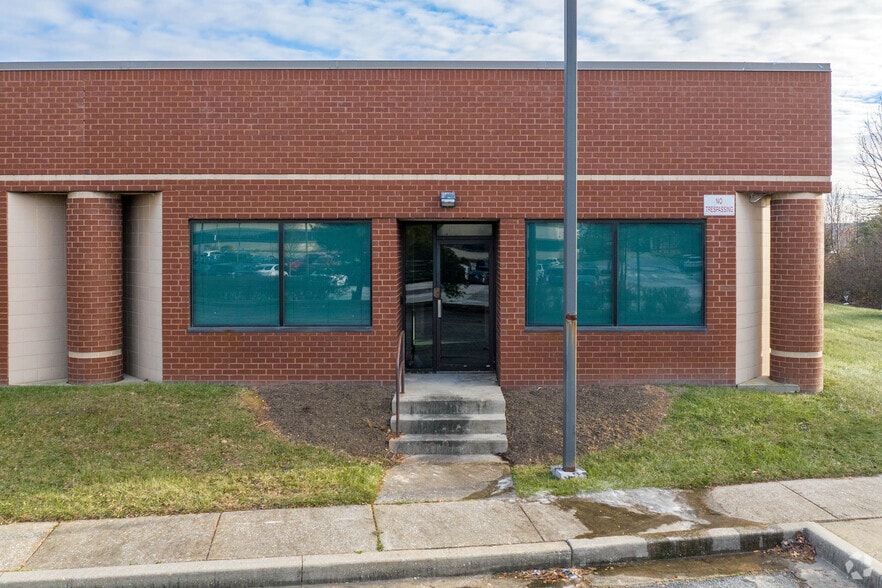More Photos Of 8219 Town Center Dr, Nottingham Medical For Lease