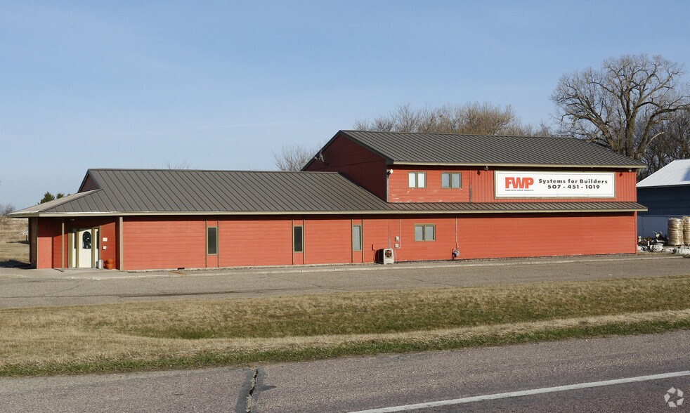 More Photos Of 6150 W Frontage Rd, Medford Warehouse For Sale