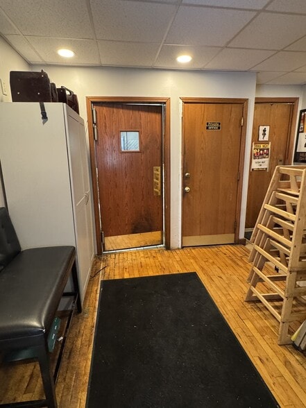 More Photos Of 4348 Seneca St, West Seneca Restaurant For Sale