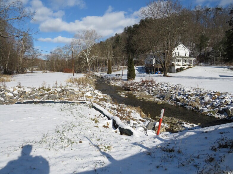 More Photos Of 703 Dauva Luch Rd, Herndon Land For Sale