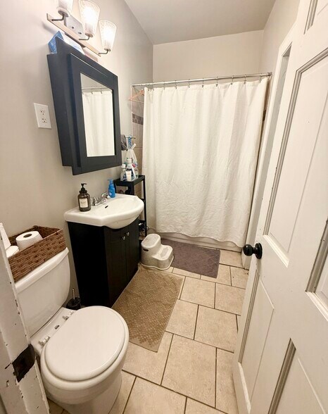 More Photos Of 4131 S Michigan Ave, Chicago Apartments For Sale