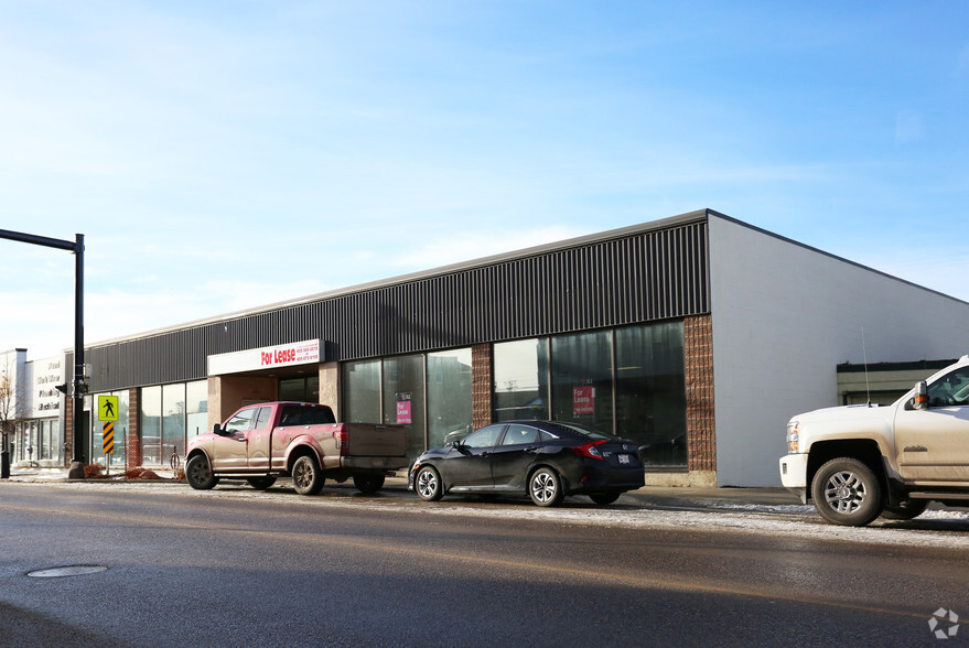 Primary Photo Of 4914 Broadway Ave, Blackfalds Storefront For Lease