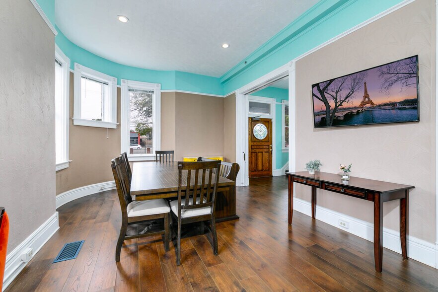 More Photos Of 961 W Holt Blvd, Ontario Medical For Sale