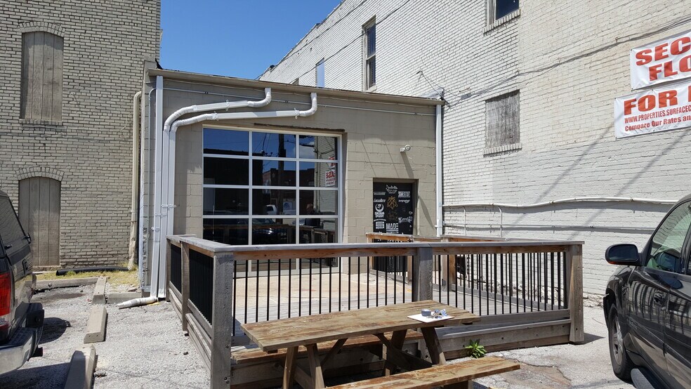 More Photos Of brewers alley in the crossroads., Kansas City Office For Lease