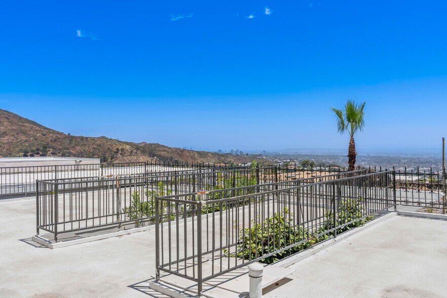 More Photos Of 16647 Charmel Ln, Pacific Palisades Land For Sale