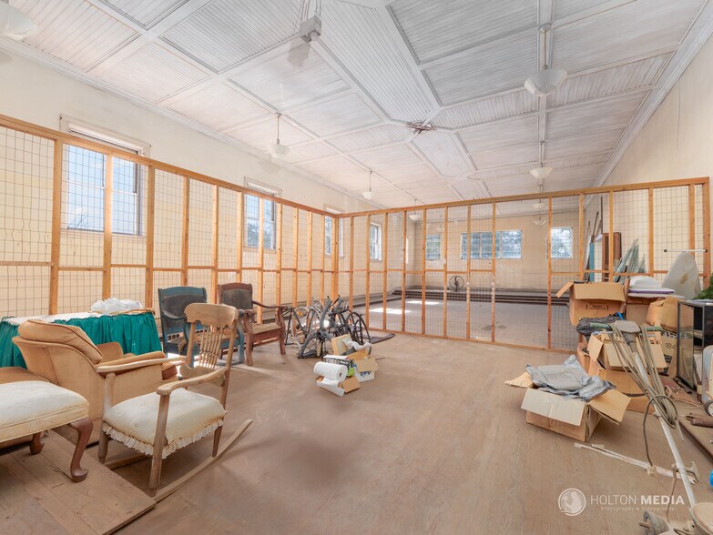 More Photos Of 1418 Newcastle St, Brunswick Storefront For Sale