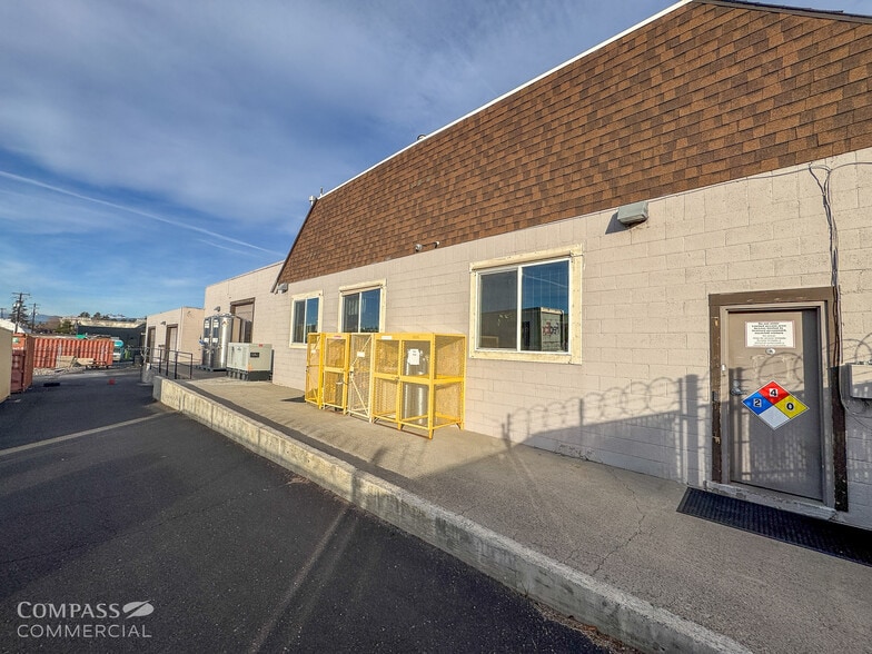 More Photos Of 1201 NE 2nd St, Bend Industrial For Lease
