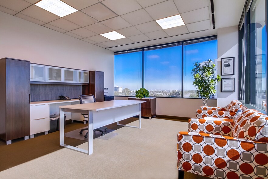 More Photos Of 21250 hawthorne Blvd, Torrance Coworking Space