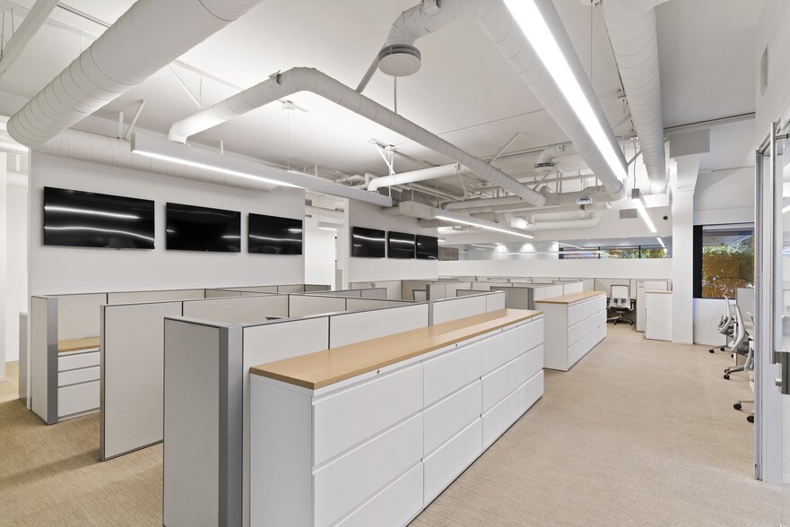 More Photos Of 2220 N University Dr, Newport Beach Office For Lease