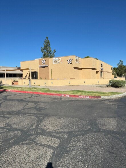 Primary Photo Of 1361 N Alma School Rd, Chandler Restaurant For Lease