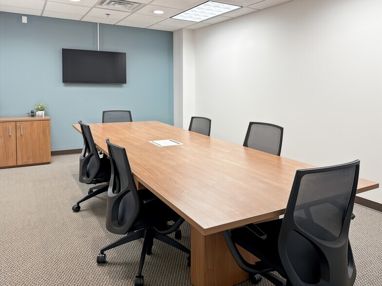 More Photos Of 625 Kenmoor Ave SE, Grand Rapids Coworking Space