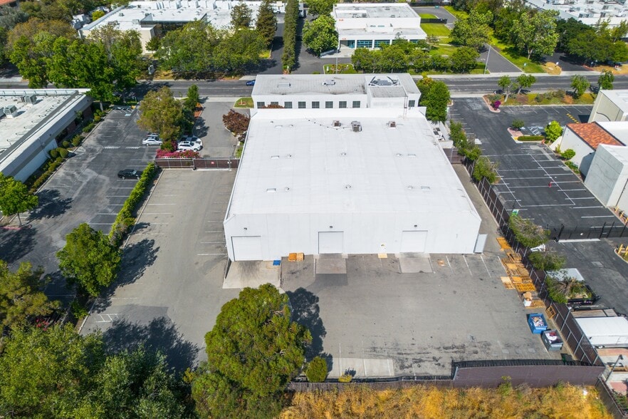 More Photos Of 193-199 Topaz St, Milpitas Warehouse For Sale