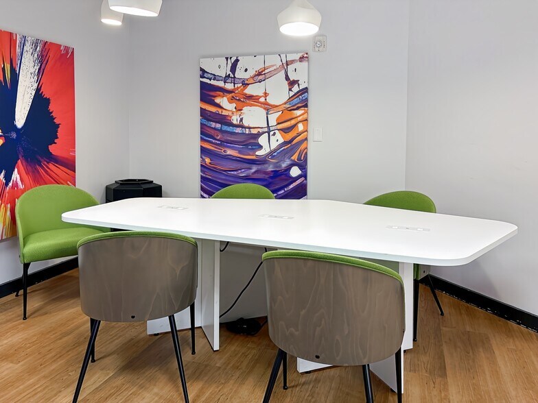 More Photos Of 2015 Ayrsley Town Blvd, Charlotte Coworking Space