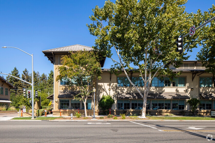 More Photos Of 150 W Evelyn Ave, Mountain View Unknown For Lease