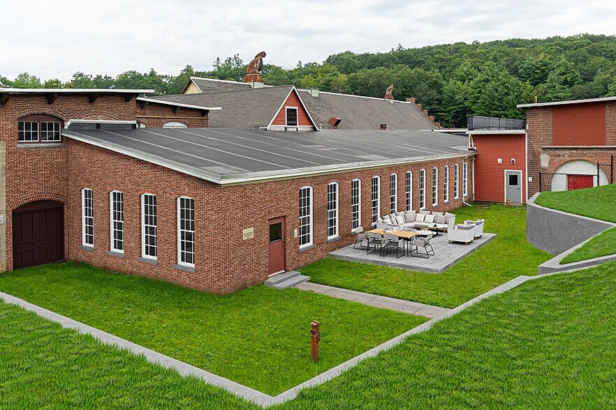 More Photos Of 44 Old Princeton Rd, Fitchburg Industrial For Sale