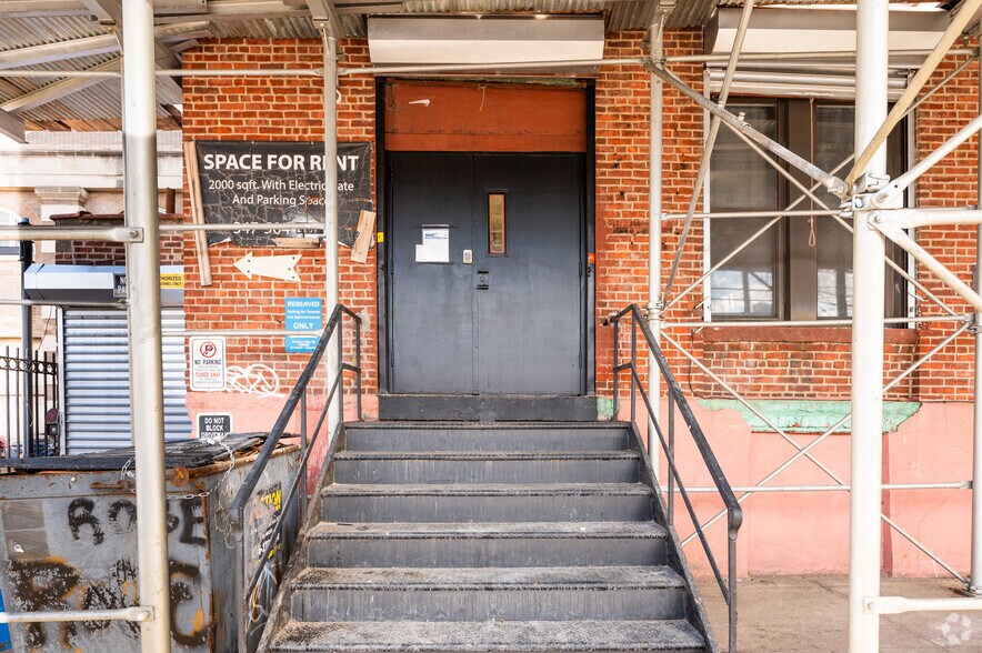 More Photos Of 605 E 132nd St, Bronx Flex For Lease