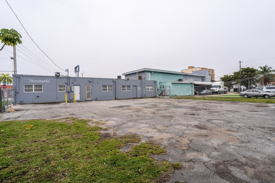 More Photos Of , Miami Unknown For Sale