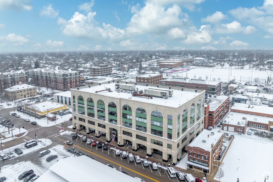 More Photos Of 120 E Liberty Dr, Wheaton Office For Lease