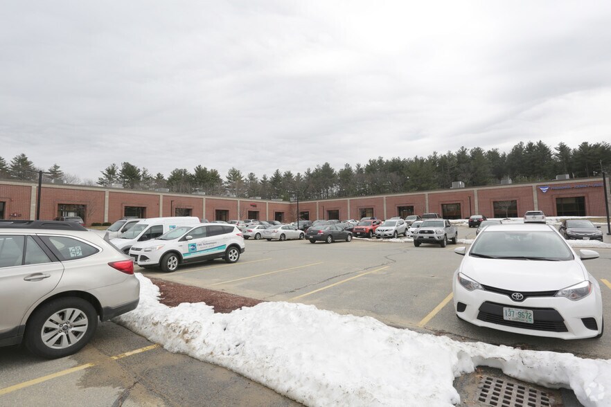 More Photos Of 27 Industrial Ave, Chelmsford Research And Development For Lease