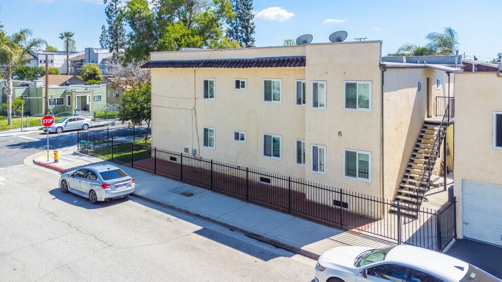 More Photos Of 5101 Lindsey Ave & 9148 Verner St, Pico Rivera Apartments For Sale