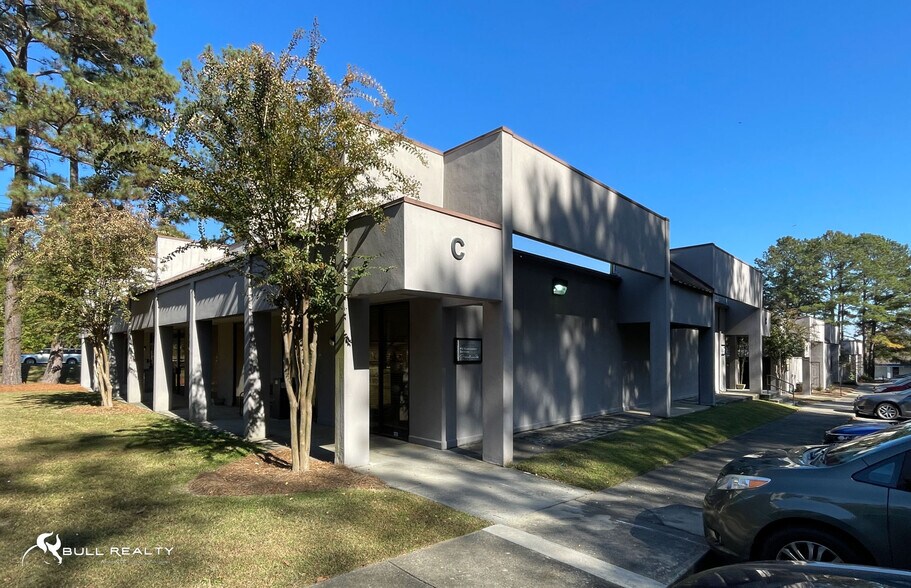 More Photos Of 3902 Northside Dr, Macon-Bibb Unknown For Lease