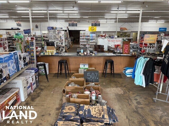 More Photos Of 1243 Washington St, Marion Storefront Retail Office For Sale