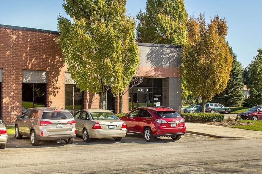 More Photos Of 431 Lakeview Ct, Mount Prospect Light Distribution For Lease